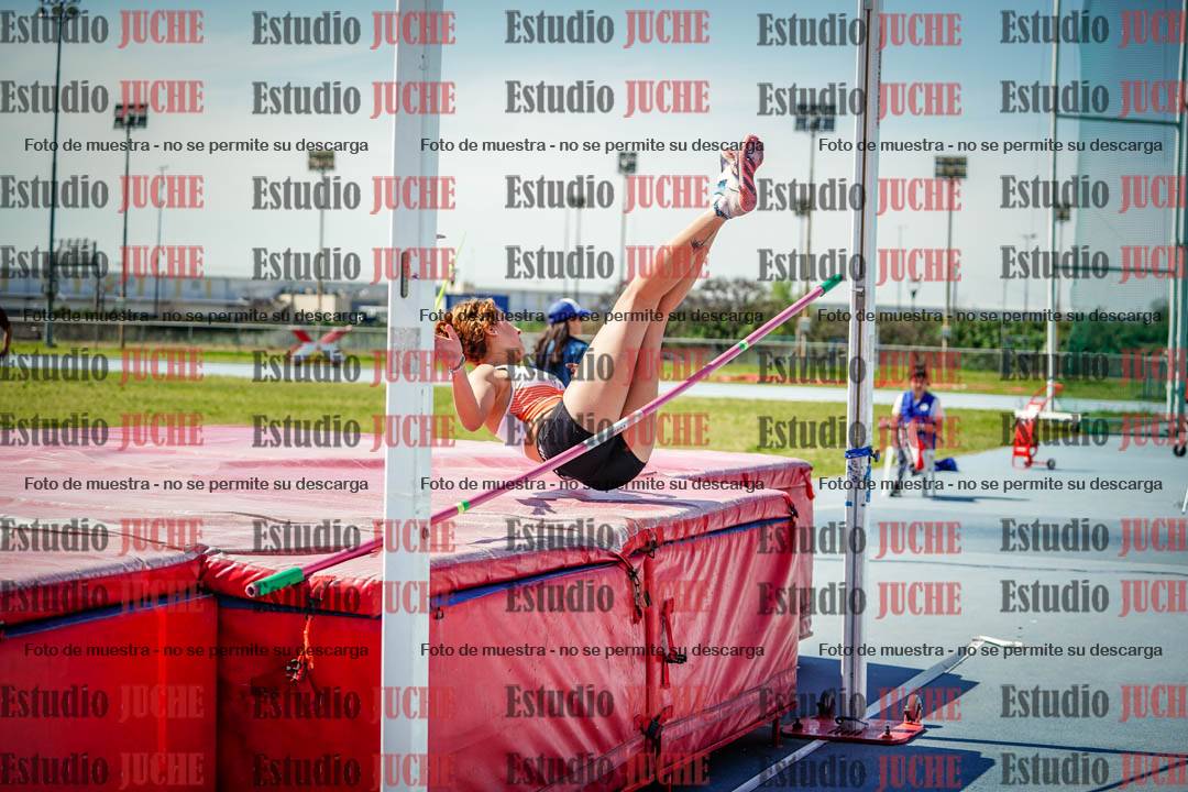 Fotos del salto en alto de mujeres