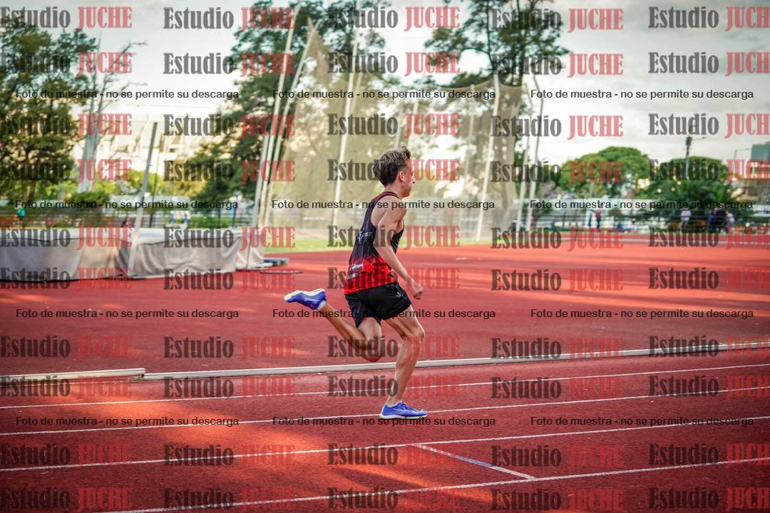 Fotos de los 400 m llanos de varones