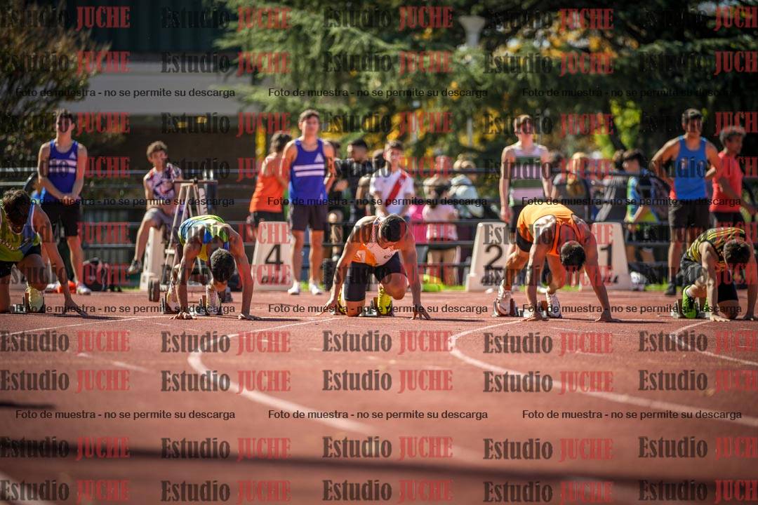 Fotos de los 100 m llanos de varones