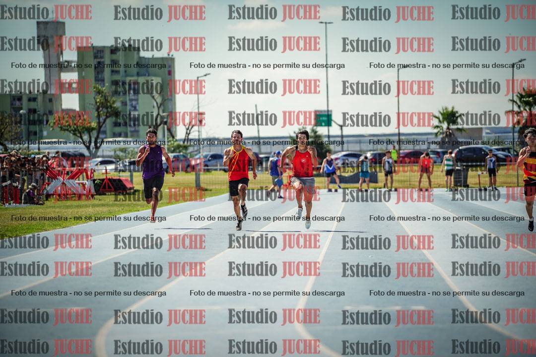 Fotos de los 100 m llanos de varones