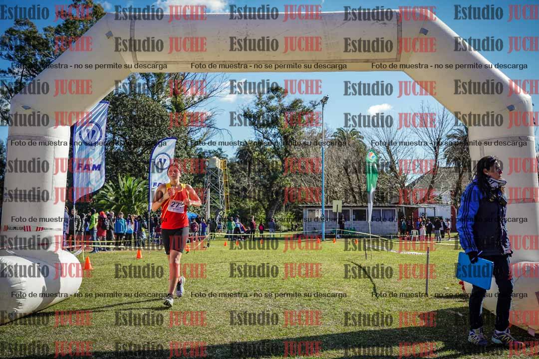Fotos de la llegada del cross de 3000 m