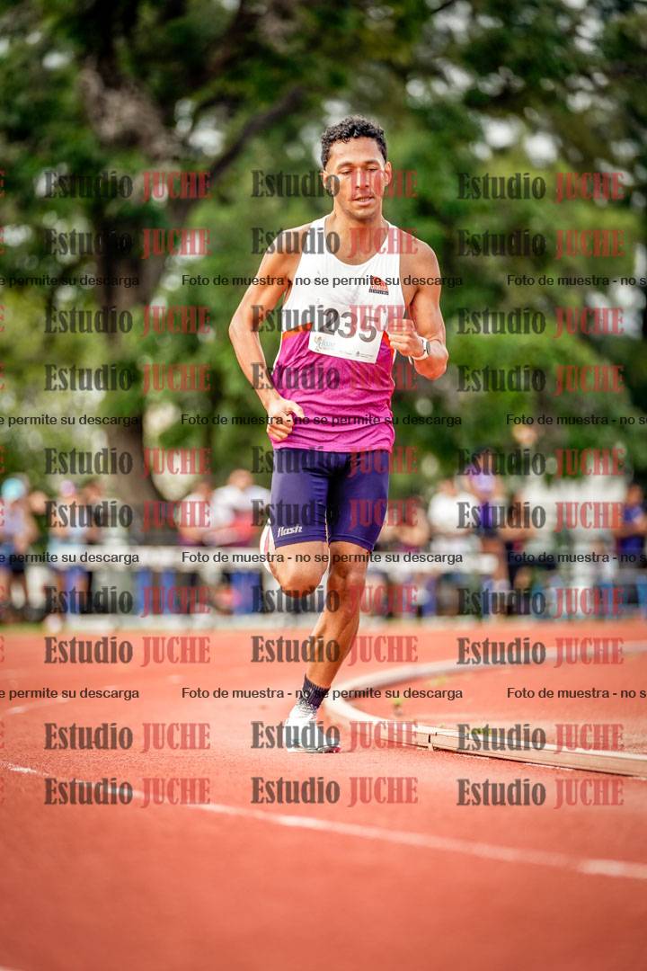 Fotos de los 3000 m llanos de varones