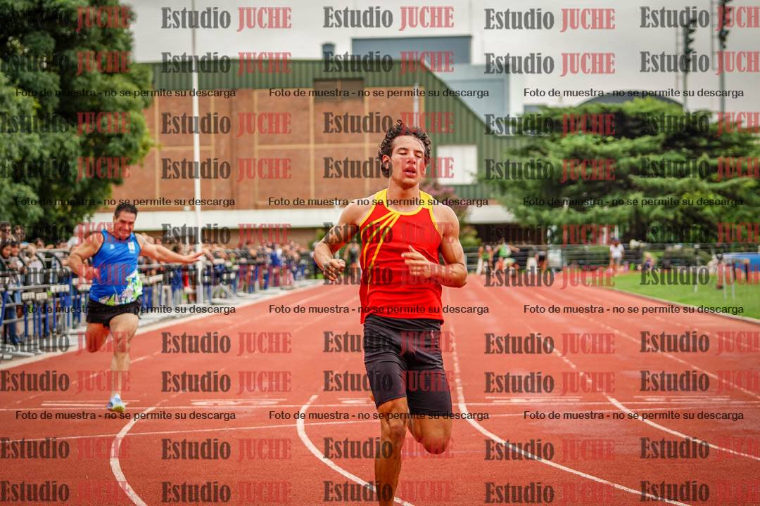 Fotos de los 100 m llanos de varones