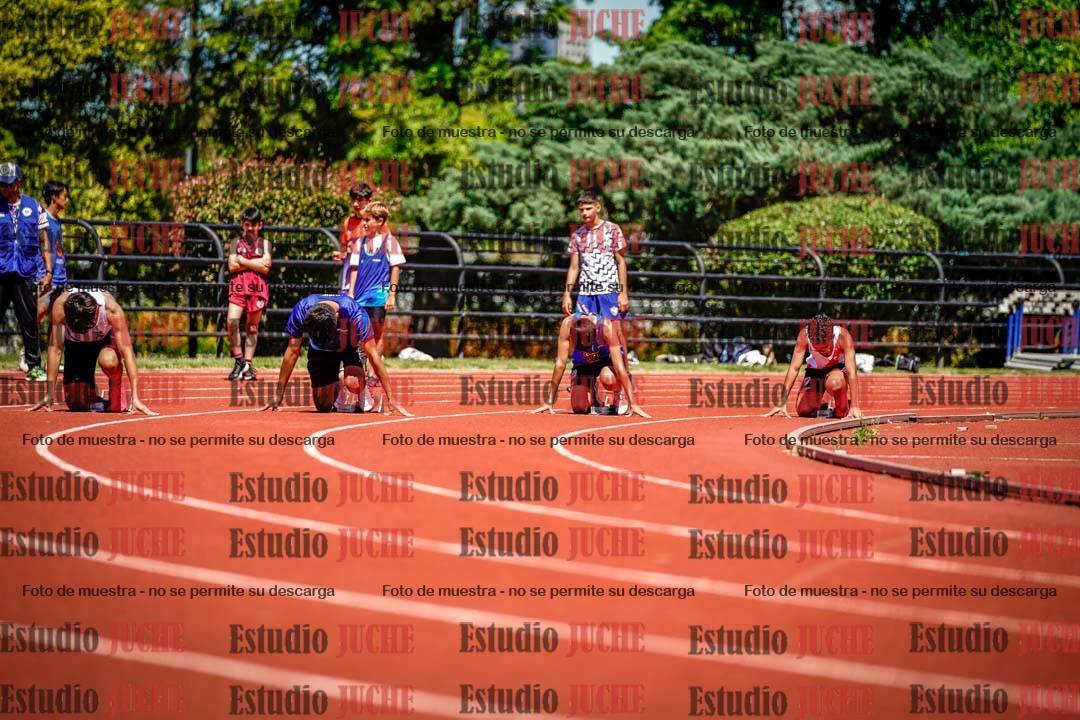 Fotos de los 150 m llanos de varones