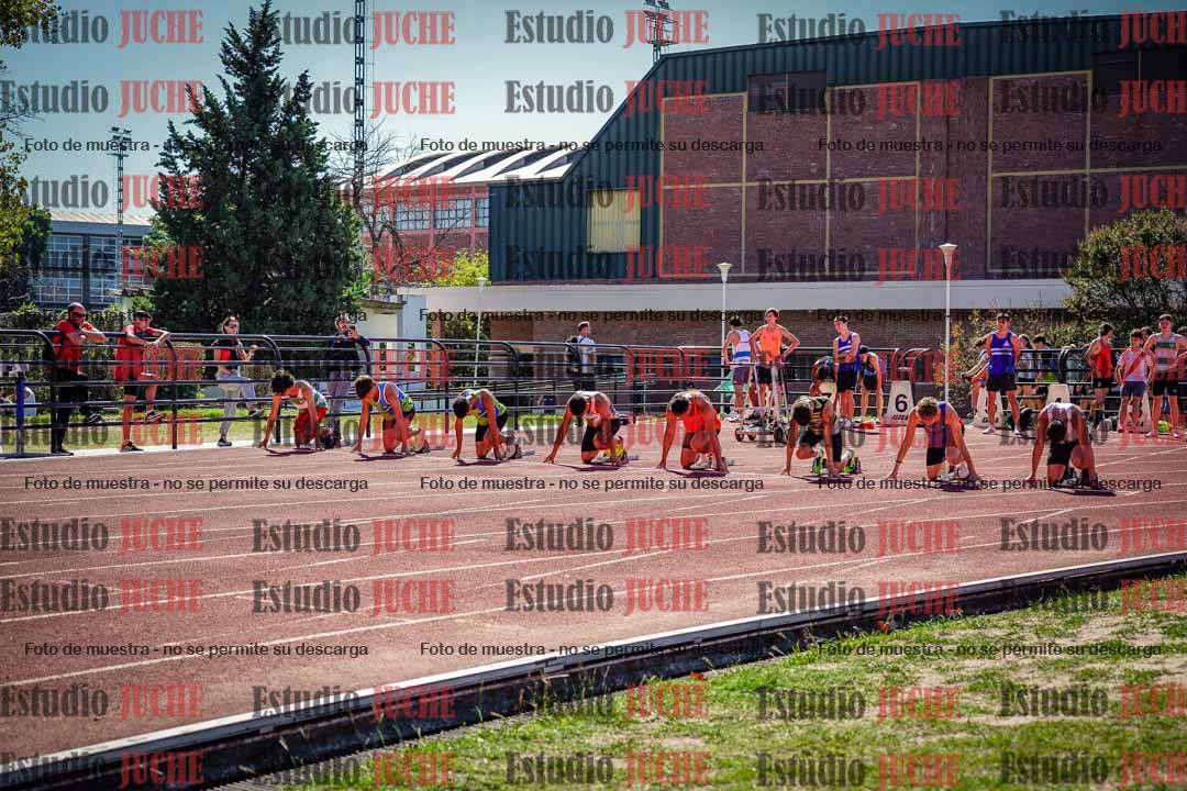Fotos de los 100 m llanos de varones