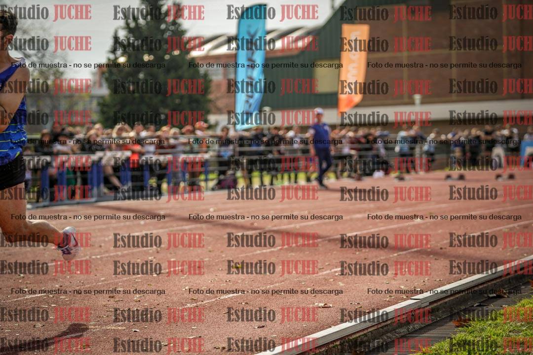 Fotos de los 100 m llanos de varones