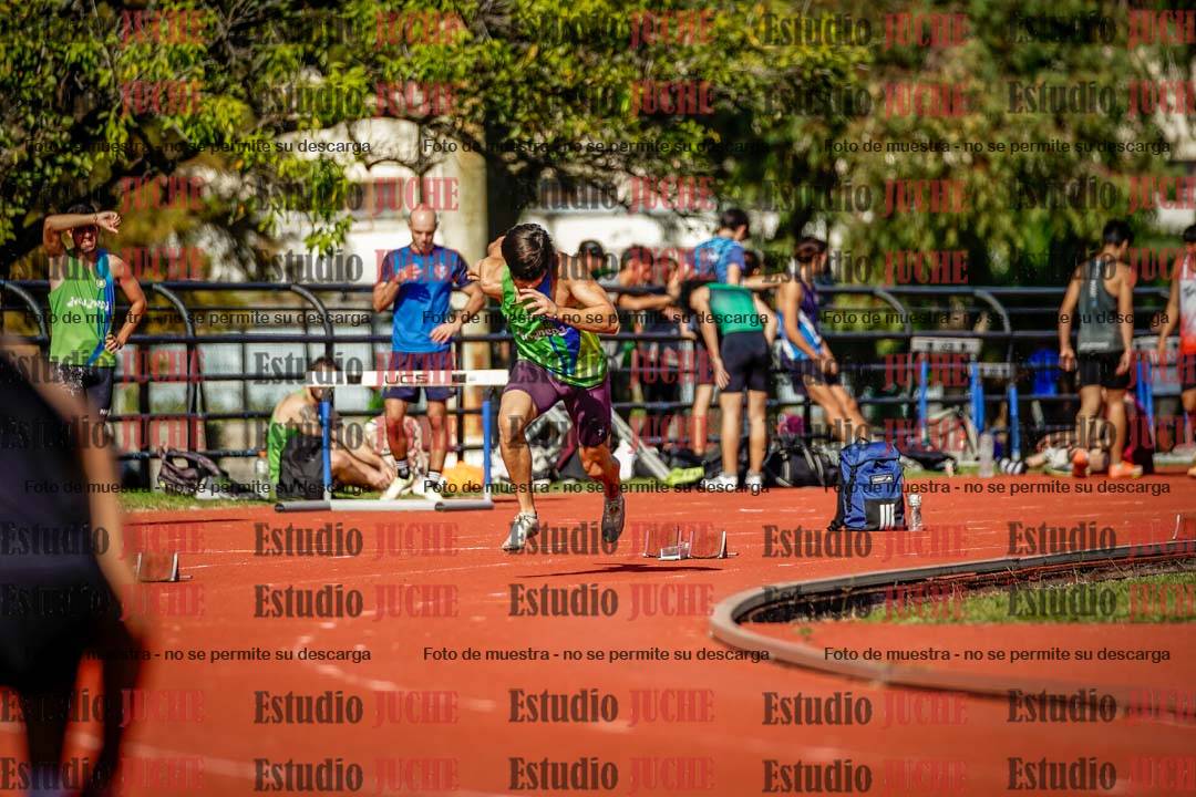 Fotos de los 200 m llanos de varones