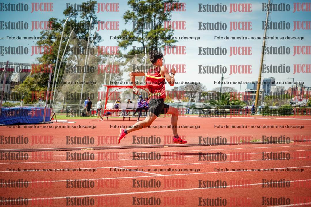 Fotos de los 400 m llanos de varones