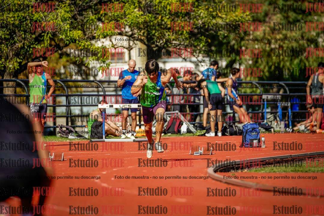 Fotos de los 200 m llanos de varones
