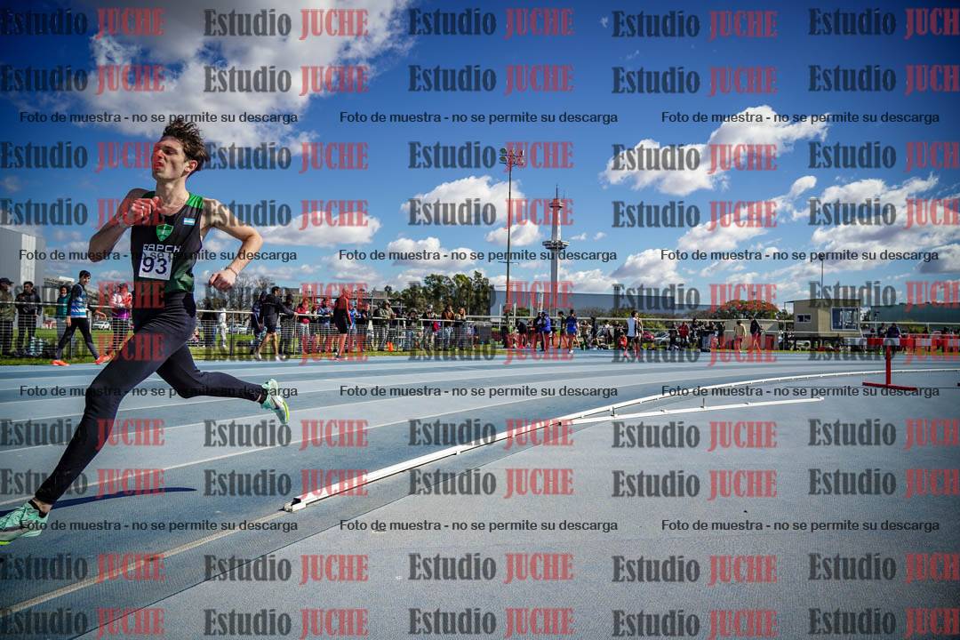 Fotos de los 800 m llanos de varones