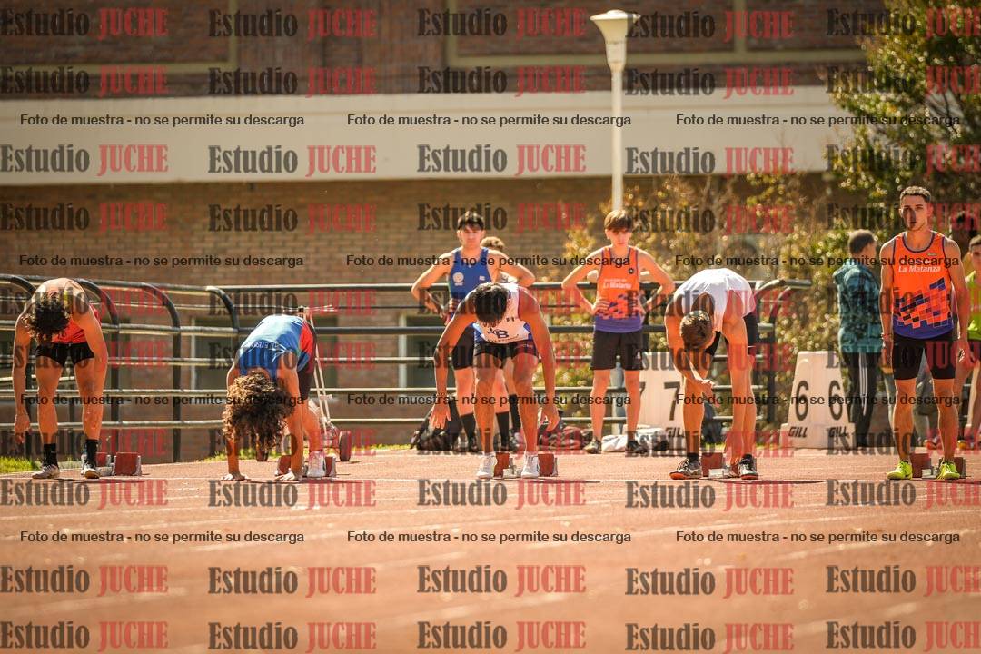 Fotos de los 100 m llanos de varones