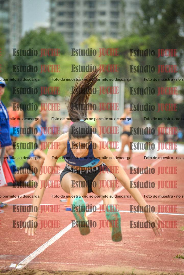 Fotos del salto triple - tabla de 8 y 10