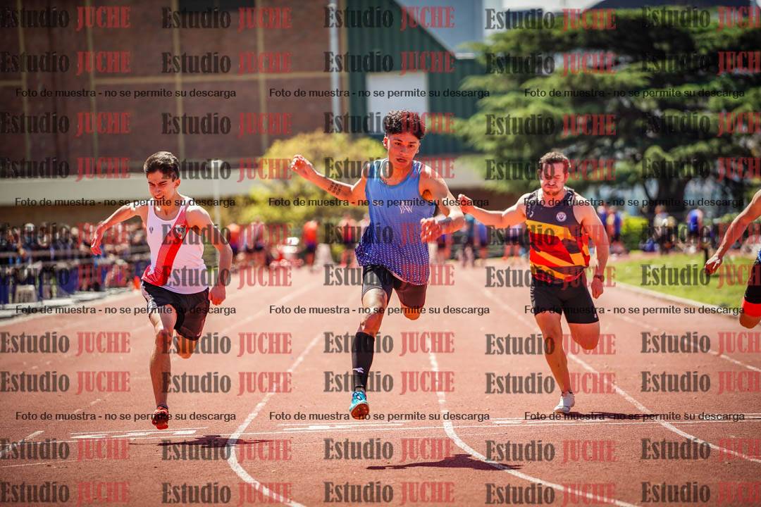 Fotos de los 100 m llanos de varones