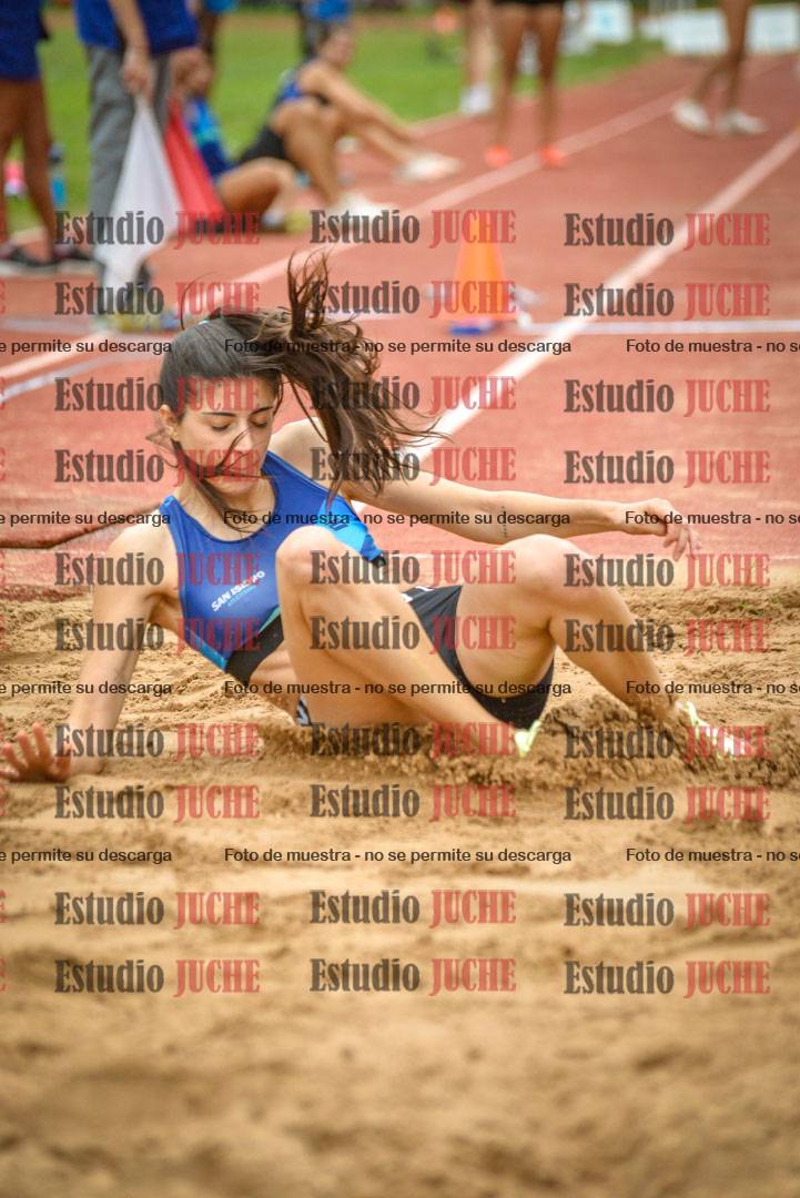 Fotos del salto triple - tabla de 8 y 10