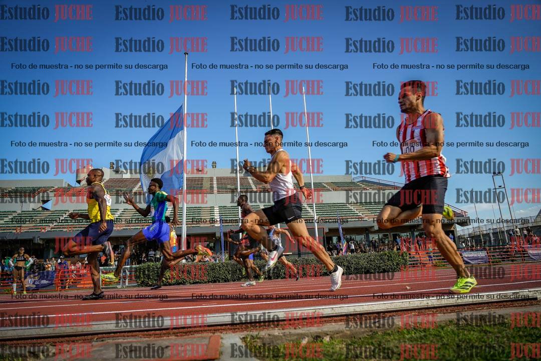 Fotos de los 100 m de varones - FINAL