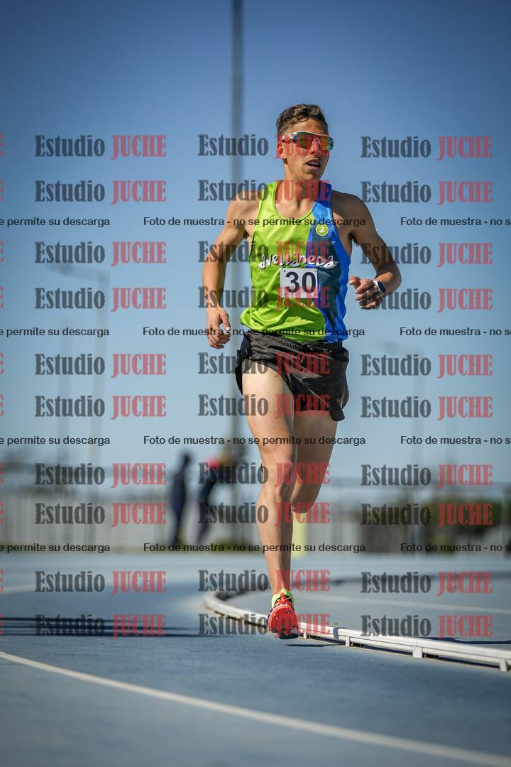 Fotos de los 5000 m llanos de mujeres y varones