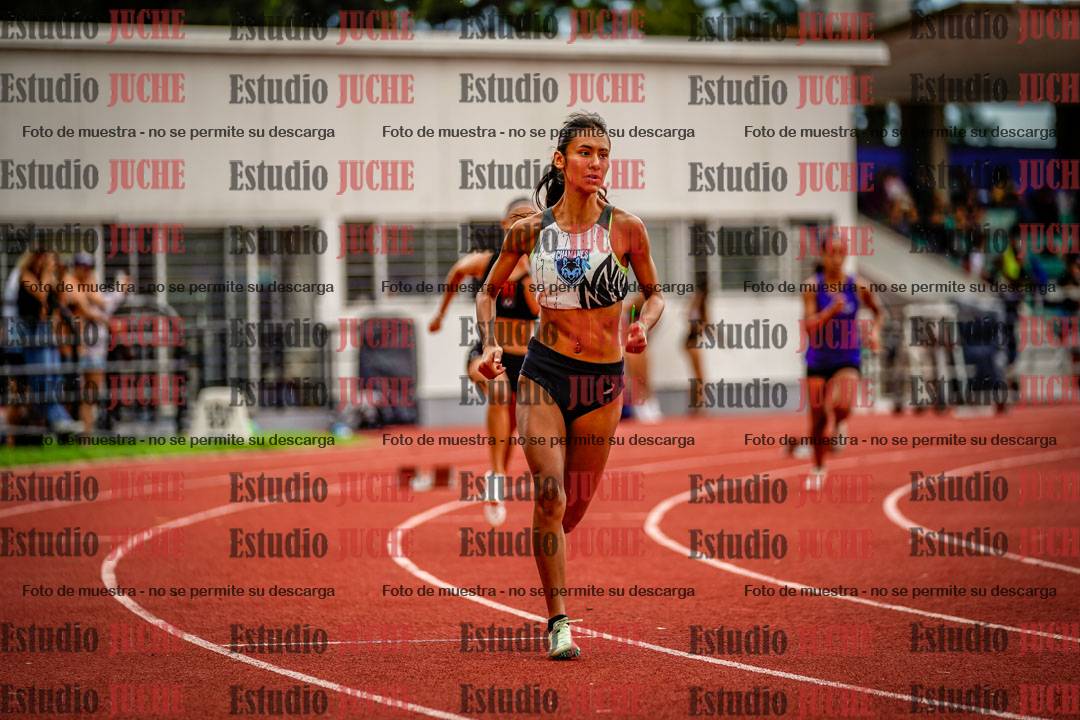 Fotos de los 400 m con vallas de mujeres