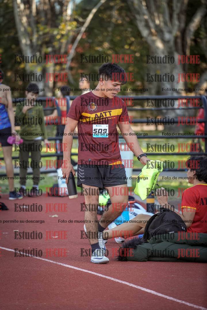 Fotos de los 800 m llanos de varones