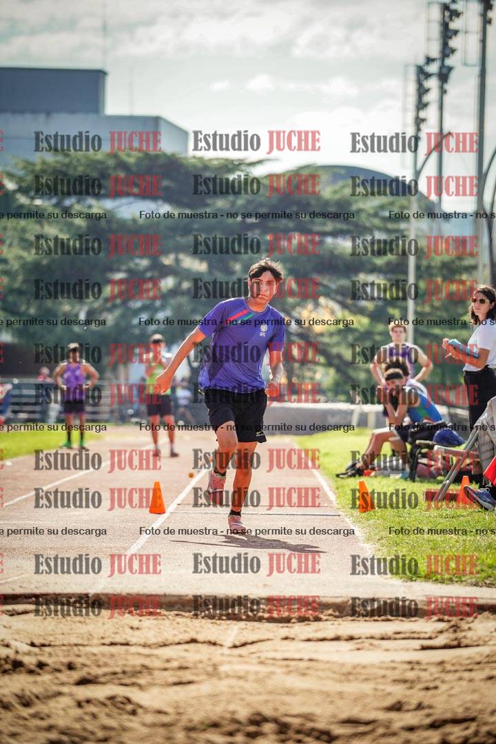 Fotos del salto triple de varones