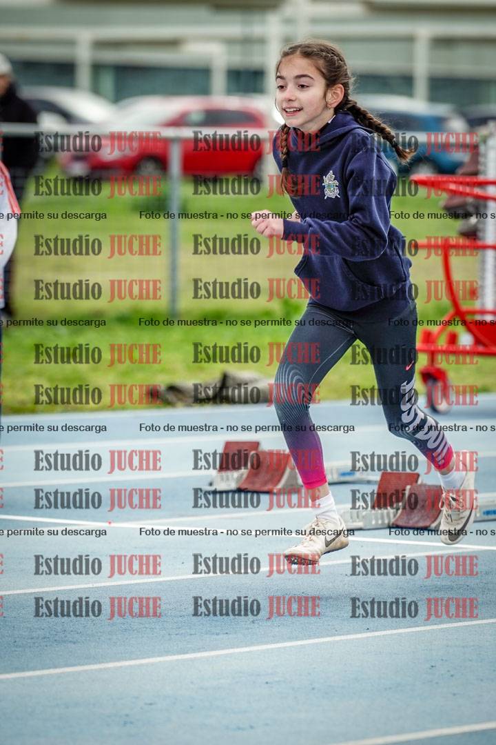 Fotos de los 50 m llanos de mujeres - U12