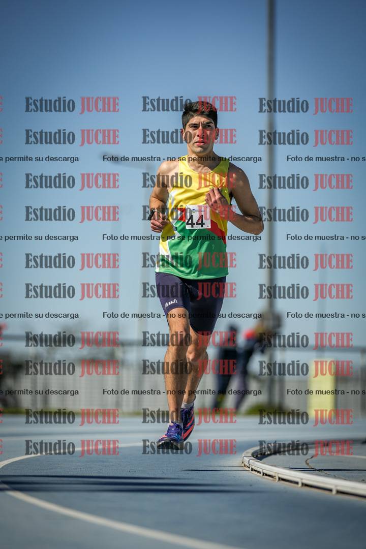 Fotos de los 5000 m llanos de mujeres y varones