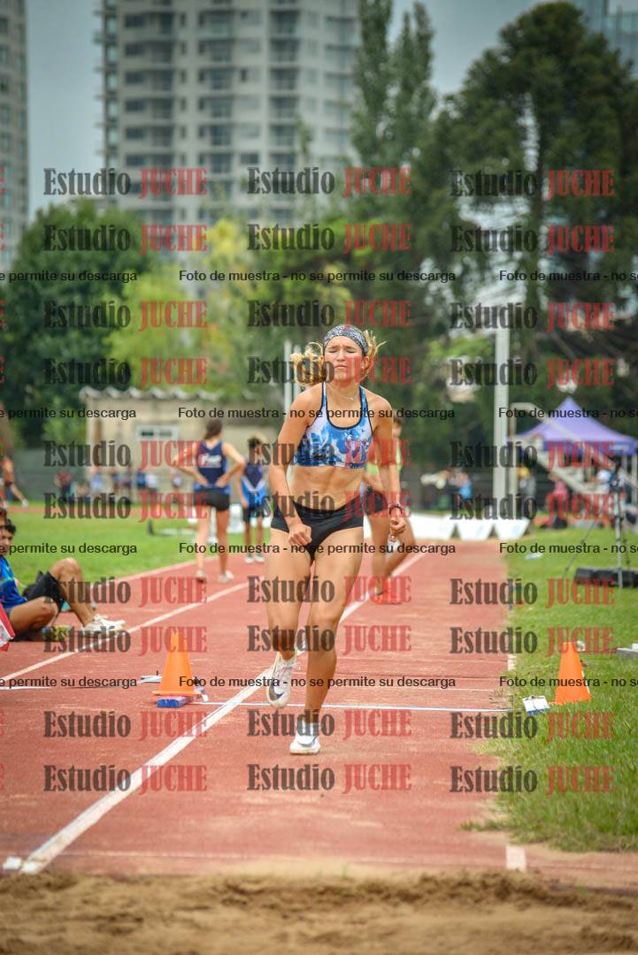 Fotos del salto triple - tabla de 8 y 10