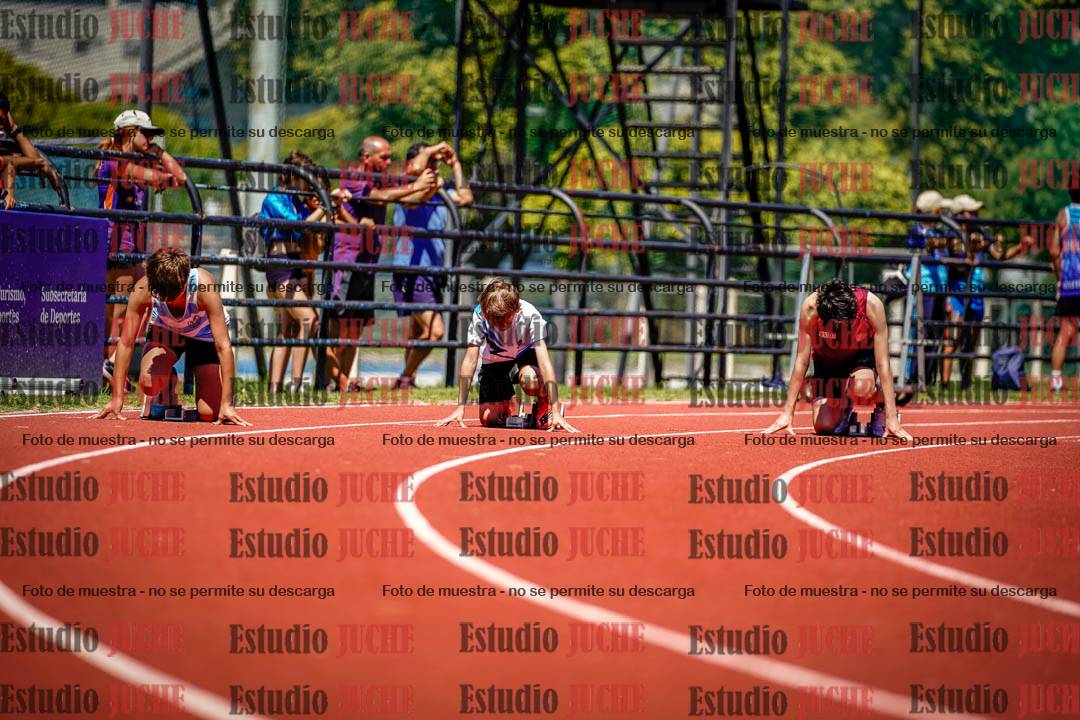 Fotos de los 150 m llanos de varones