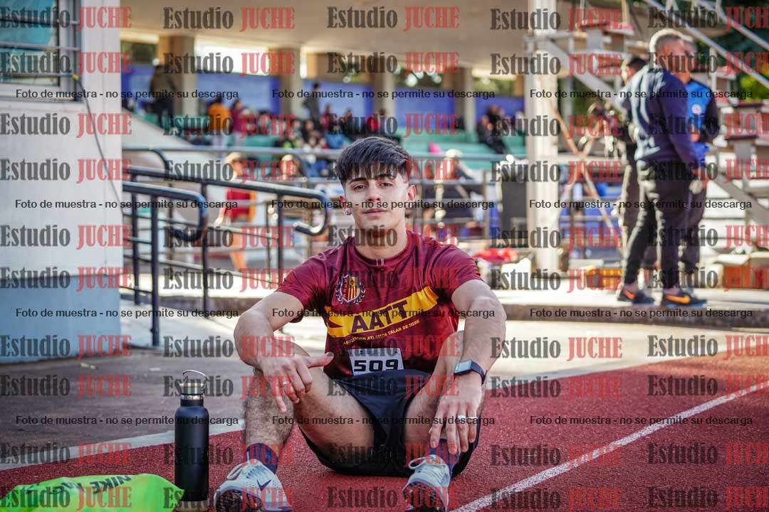 Fotos de los 800 m llanos de varones