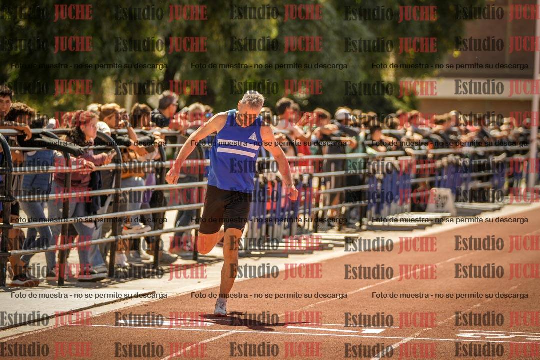 Fotos de los 400 m llanos de varones