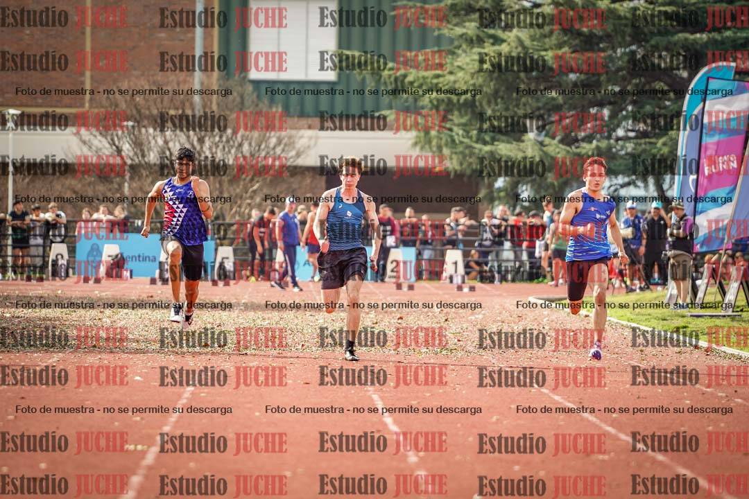 Fotos de los 100 m llanos de varones