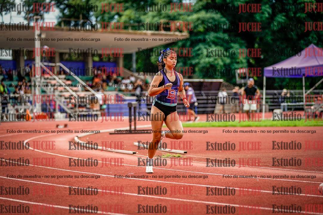 Fotos de los 400 m con vallas de mujeres
