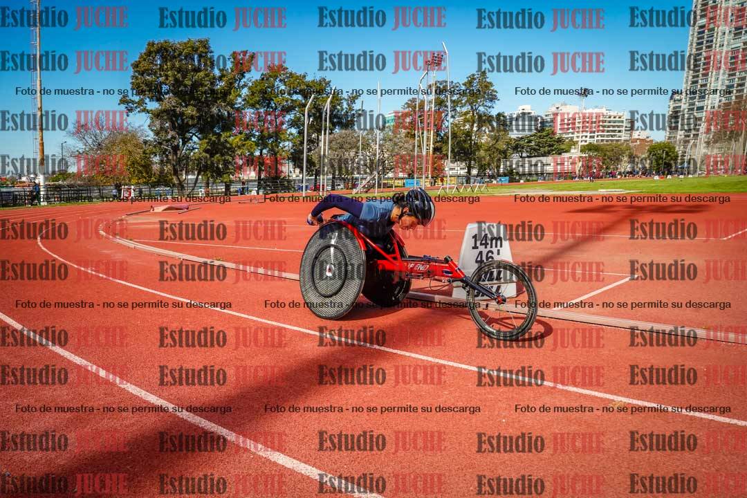 Fotos de los 800 m llanos de silla de ruedas
