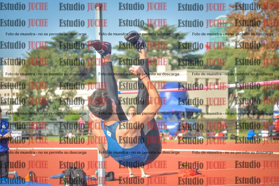 Fotos del salto en alto de varones