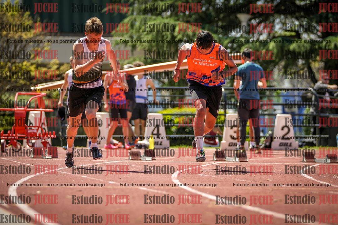 Fotos de los 100 m llanos de varones