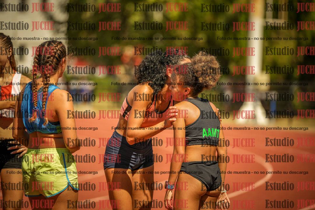 Fotos de algunos podios y extras del torneo