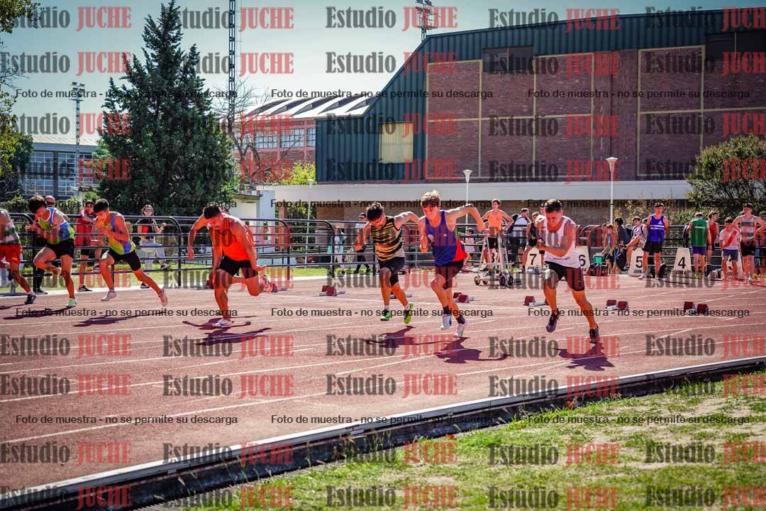 Fotos de los 100 m llanos de varones