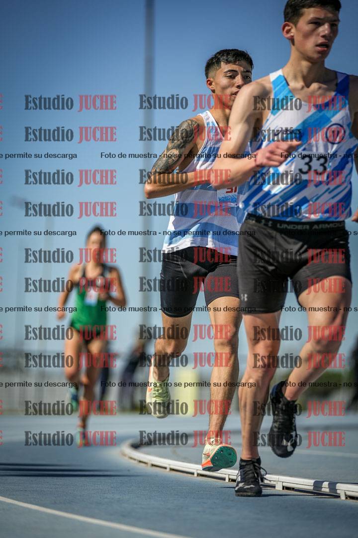 Fotos de los 5000 m llanos de mujeres y varones