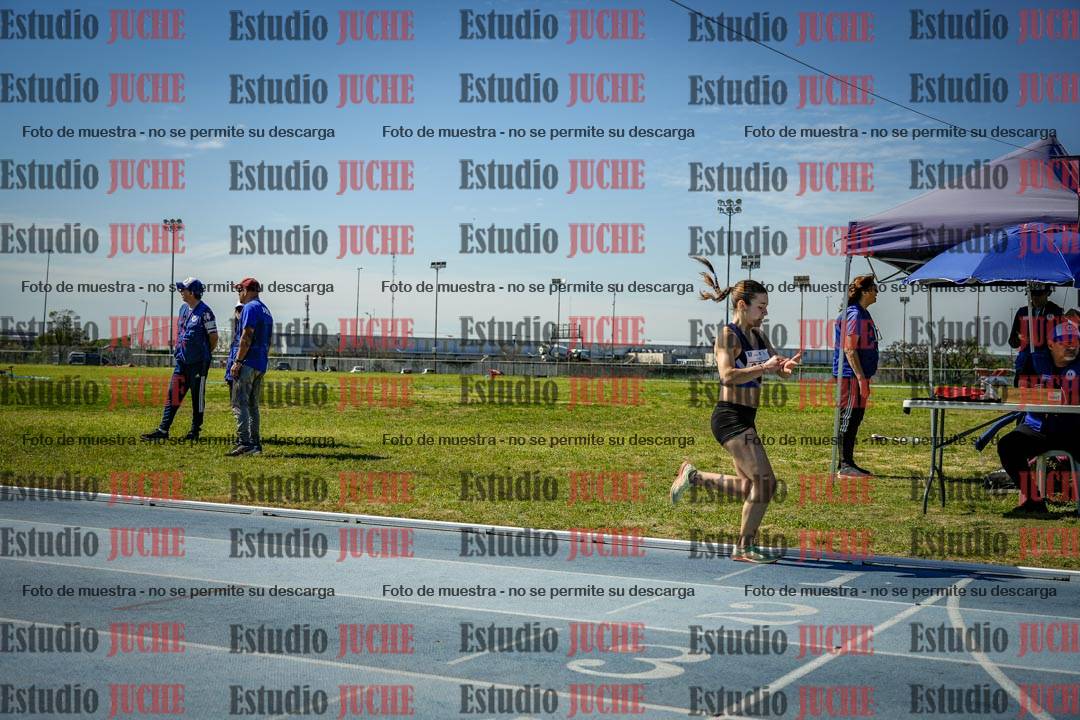 Fotos de los 2000 m con obstáculos de mujeres
