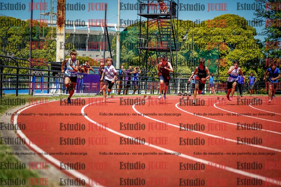 Fotos de los 150 m llanos de varones