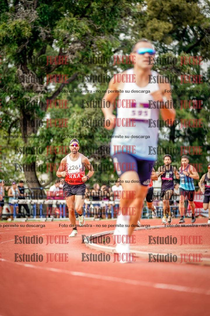 Fotos de los 3000 m llanos de varones