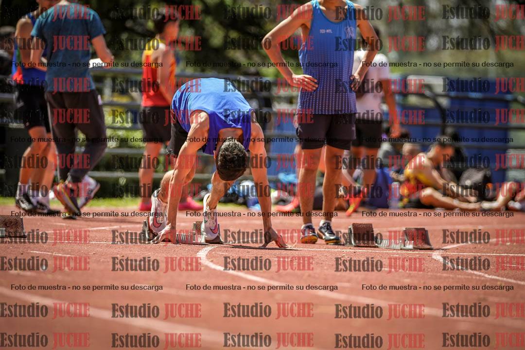 Fotos de los 100 m llanos de varones