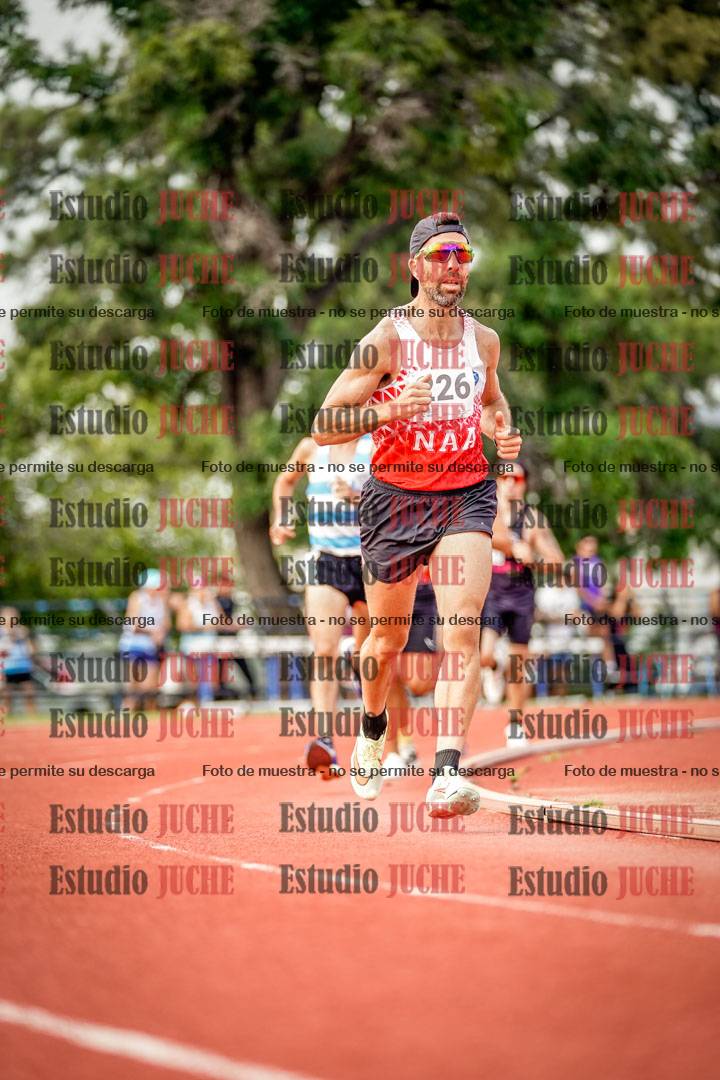 Fotos de los 3000 m llanos de varones