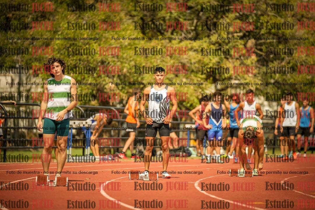 Fotos de los 200 m llanos de varones