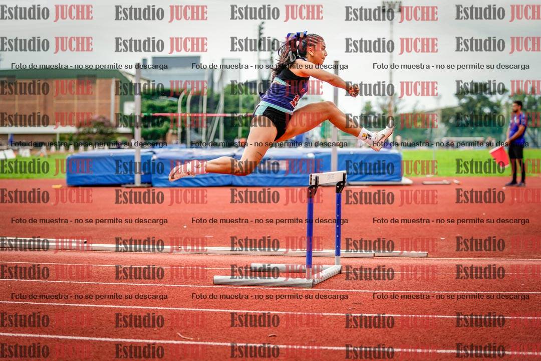 Fotos de los 400 m con vallas de mujeres