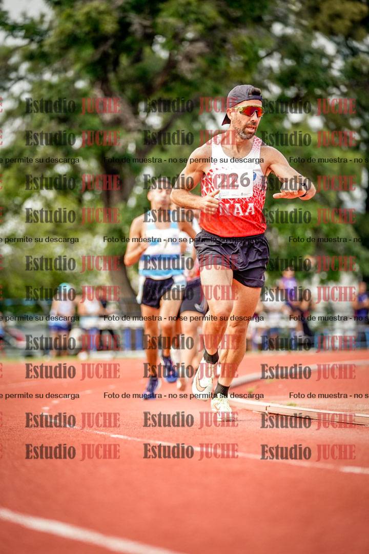Fotos de los 3000 m llanos de varones