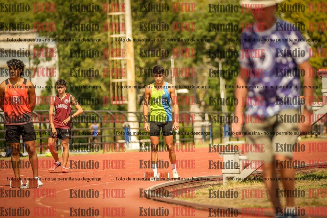 Fotos de los 200 m llanos de varones