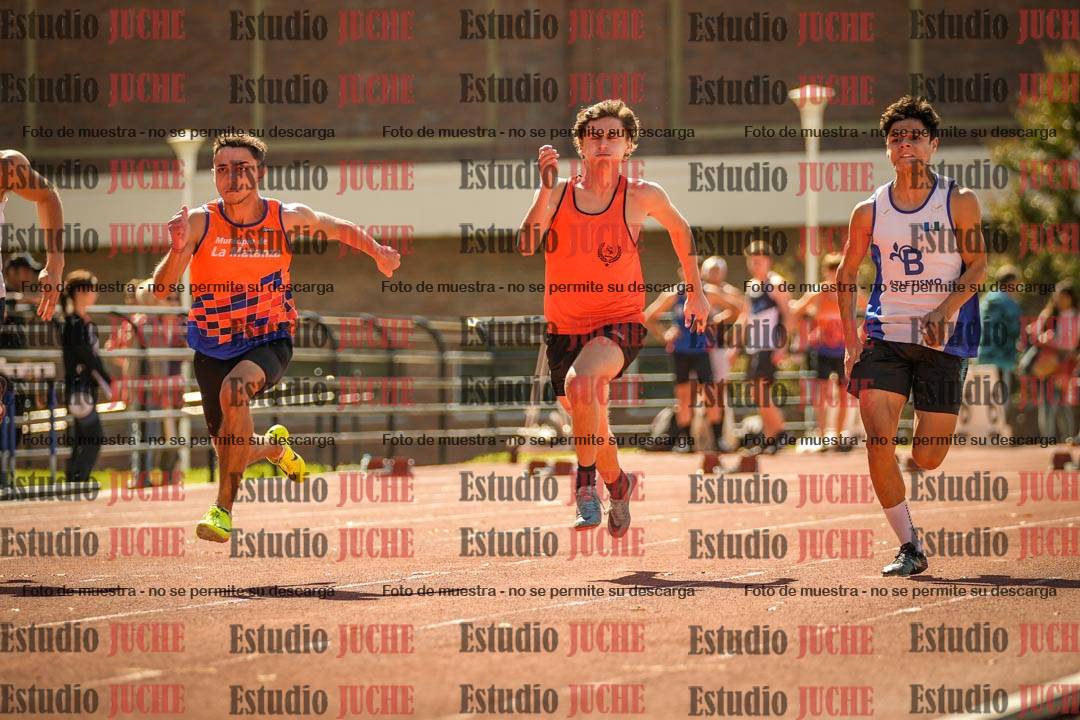 Fotos de los 100 m llanos de varones