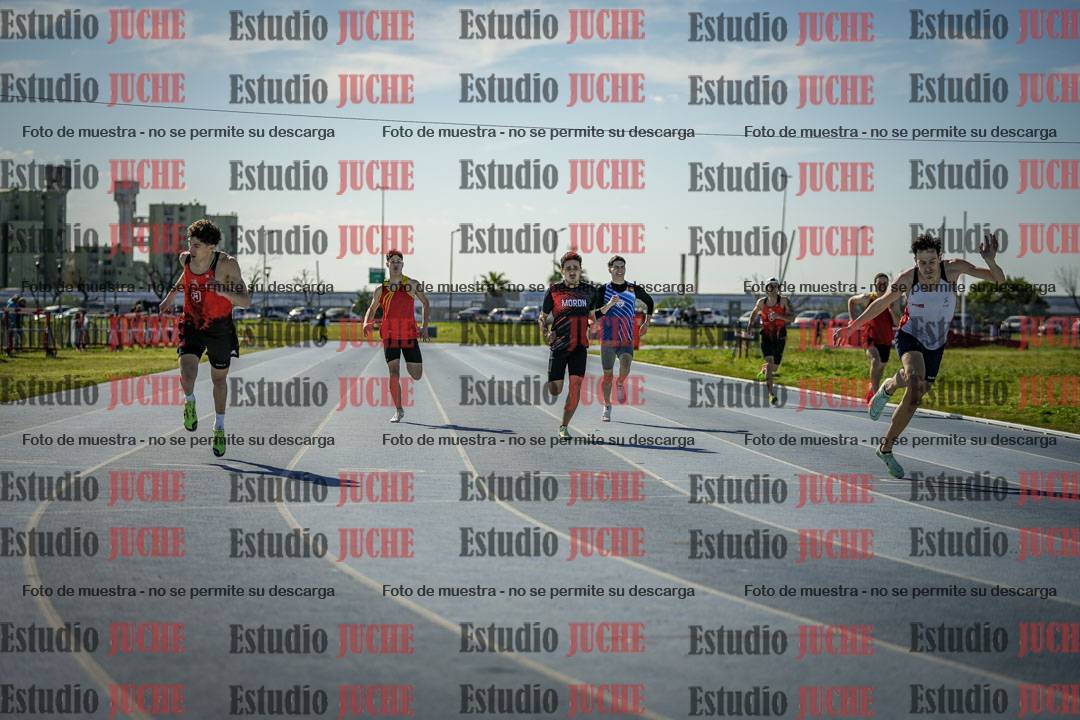 Fotos de los 400 m llanos de varones