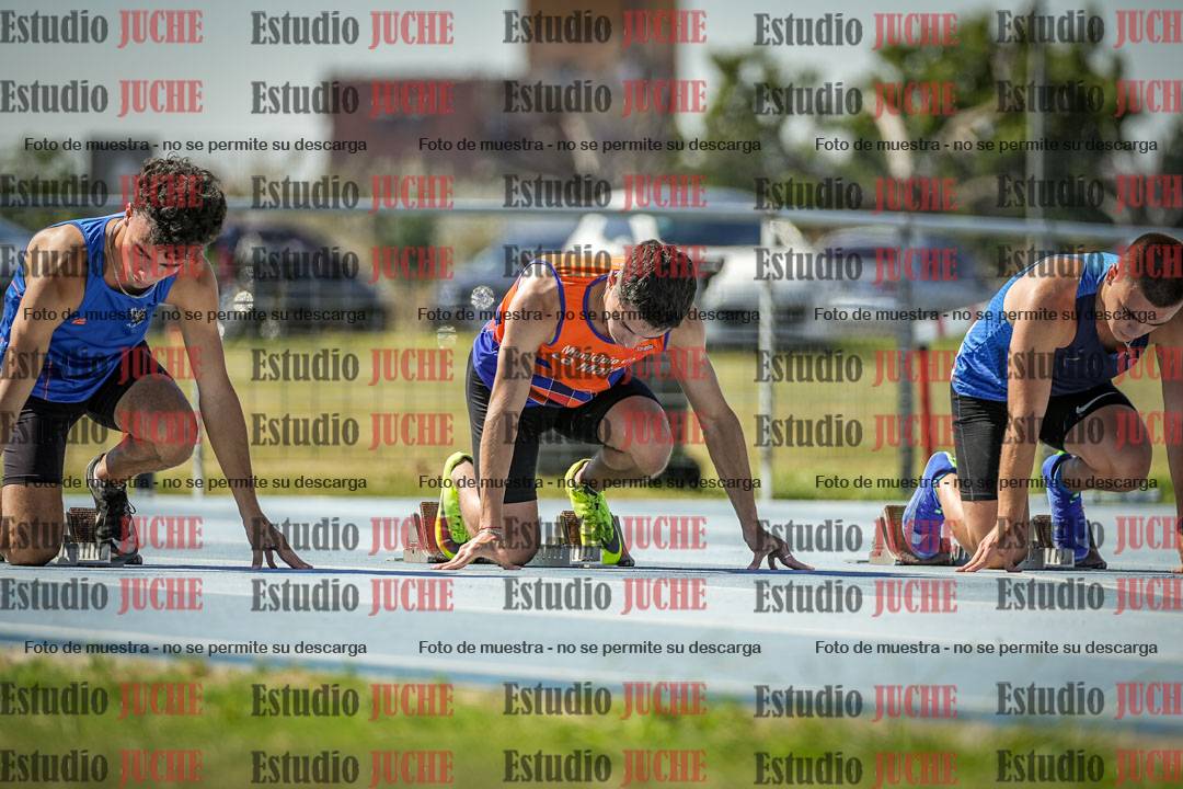 Fotos de los 100 m llanos de varones