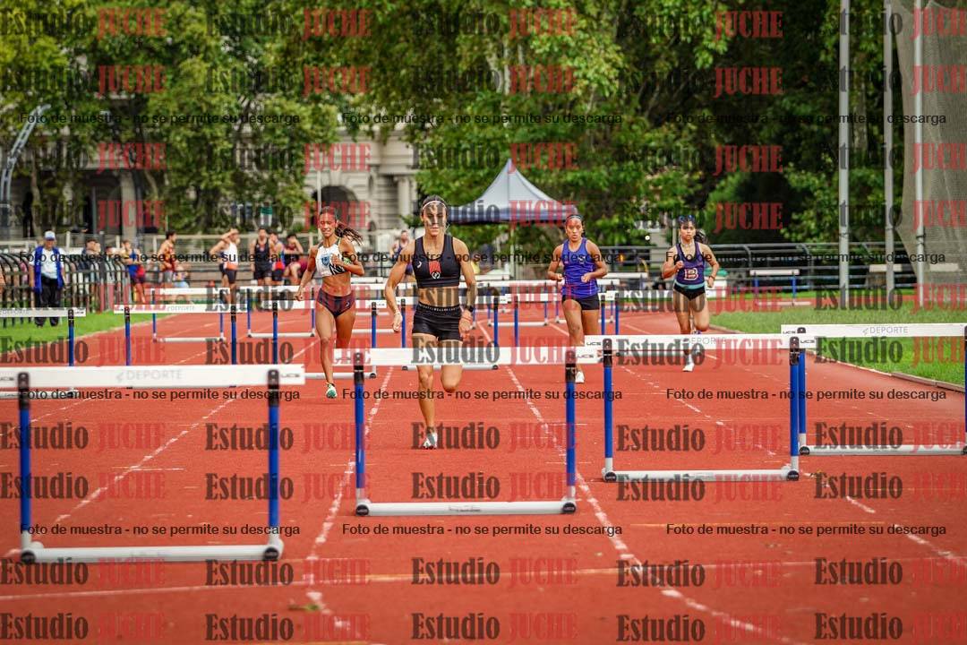 Fotos de los 400 m con vallas de mujeres